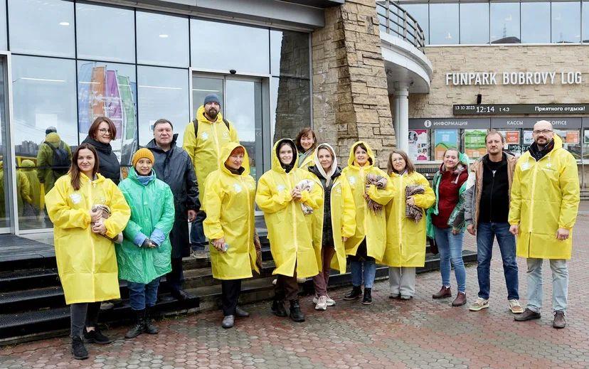 Фото Яркий тур в фанпарк «Бобровый лог» организовал генеральный партнёр «Сибирь.ПРО» ПАО «ГМК «Норникель» 5